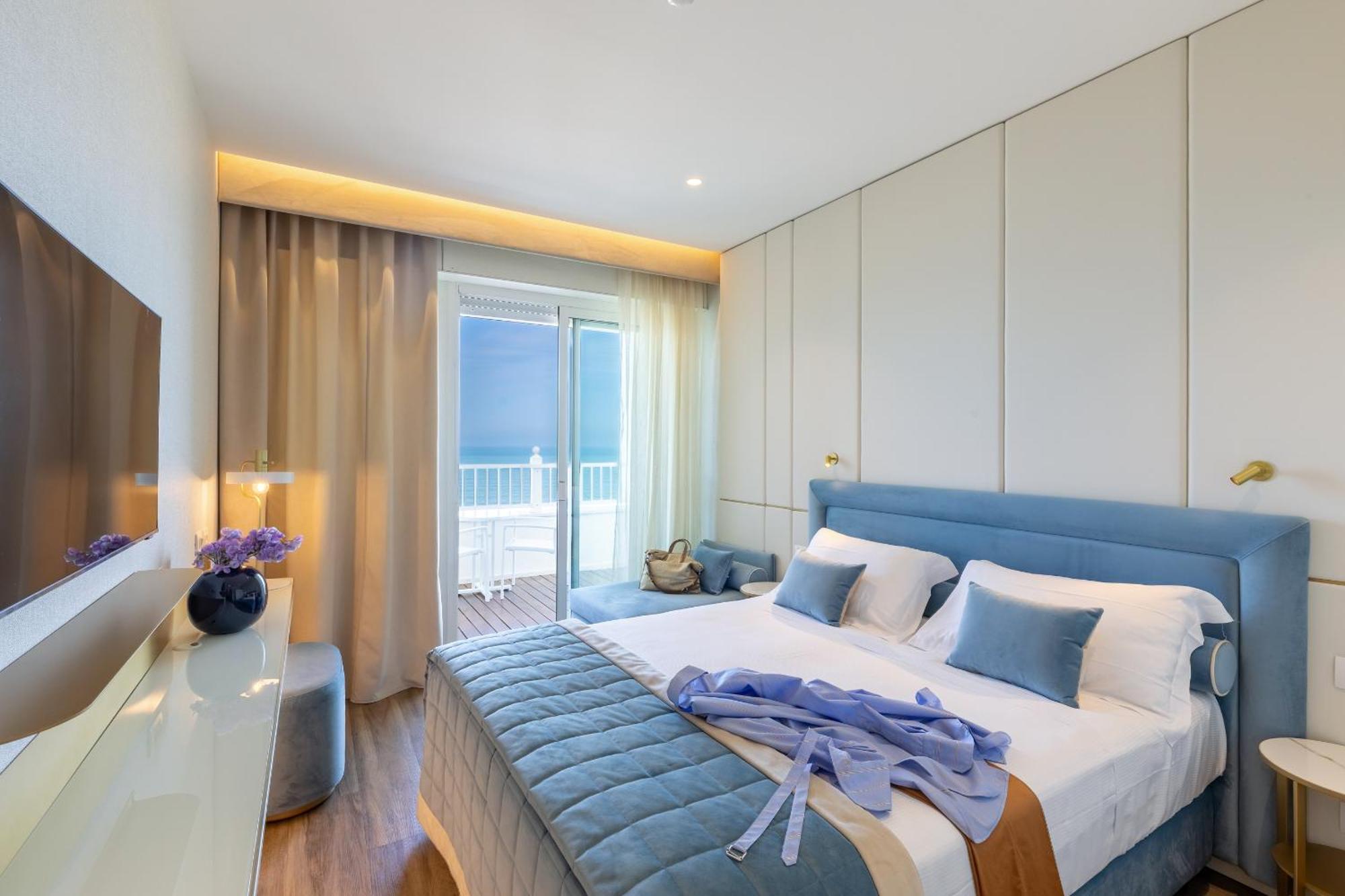 Hotel Tiffany'S Riccione Eksteriør billede